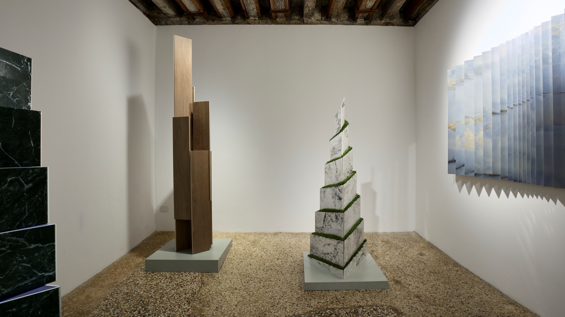 La cerámica de APE Grupo, presente en la Bienal de Arquitectura de Venecia